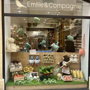 Emilie Et Compagnie